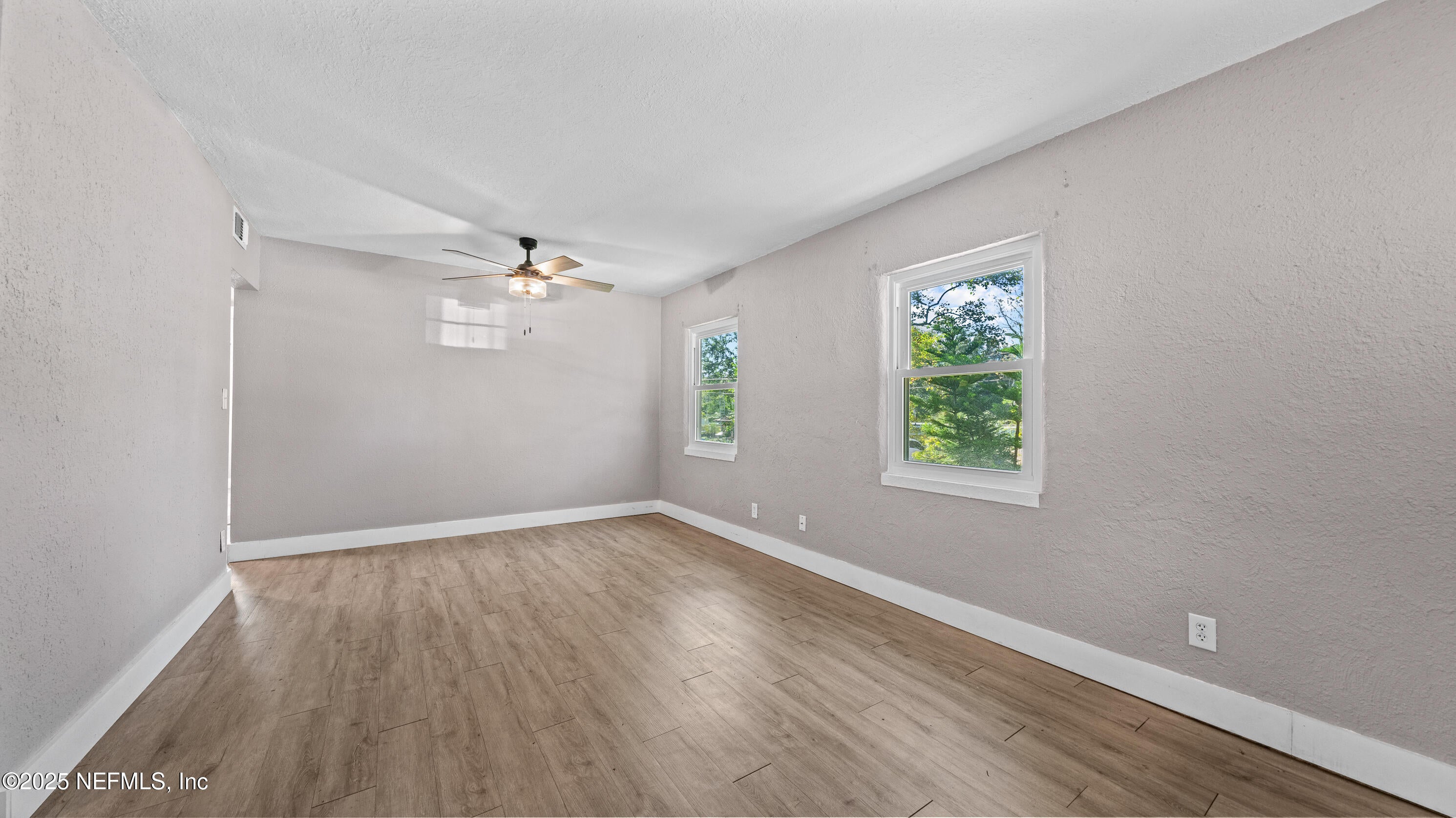 1425 Domas Dr, Jacksonville, FL 32211 photo