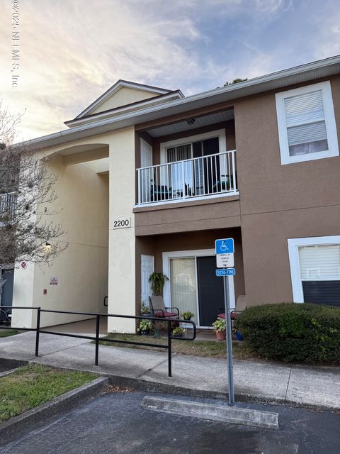 Condominium in Jacksonville FL 7920 MERRILL Road.jpg