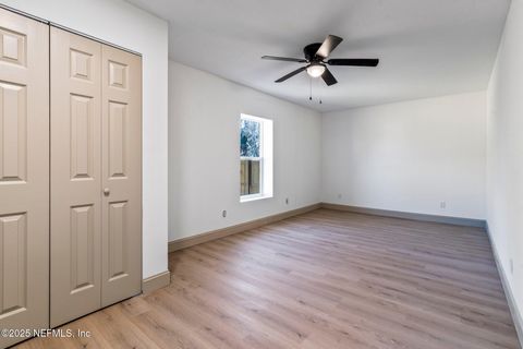 Single Family Residence in Jacksonville FL 5181 ADMIRAL Drive 10.jpg