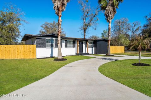 Single Family Residence in Jacksonville FL 5181 ADMIRAL Drive.jpg