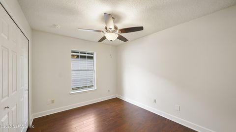 Single Family Residence in Jacksonville FL 3251 ERNEST Street 10.jpg
