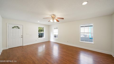 Single Family Residence in Jacksonville FL 3251 ERNEST Street 4.jpg