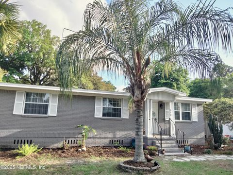 Single Family Residence in Orange Park FL 512 CLINTON Drive.jpg