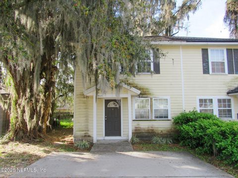 Townhouse in Jacksonville FL 5350 ARLINGTON Road.jpg