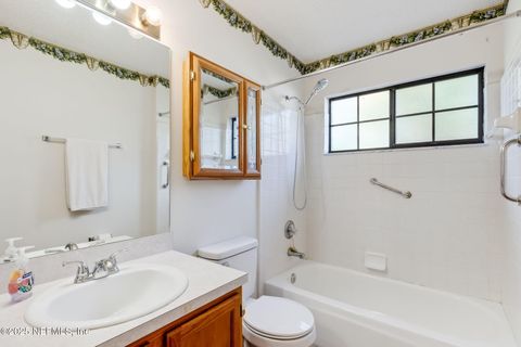 Single Family Residence in Jacksonville FL 6215 CARLTON Road 16.jpg