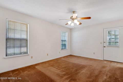 Single Family Residence in Jacksonville FL 6215 CARLTON Road 13.jpg