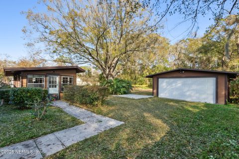 Single Family Residence in Jacksonville FL 6215 CARLTON Road 18.jpg