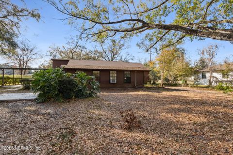Single Family Residence in Jacksonville FL 6215 CARLTON Road 31.jpg