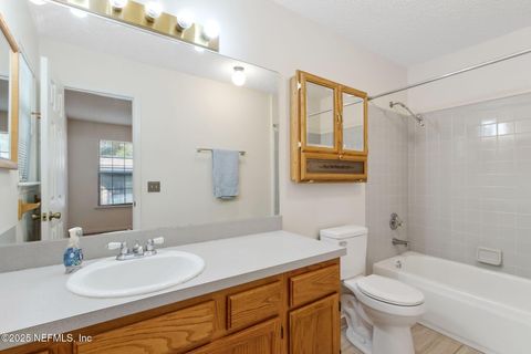 Single Family Residence in Jacksonville FL 6215 CARLTON Road 14.jpg