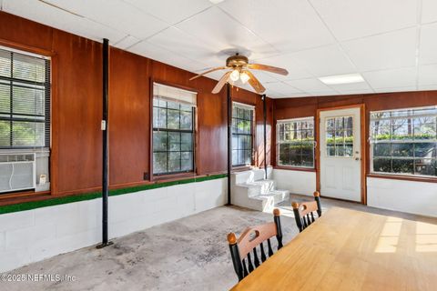Single Family Residence in Jacksonville FL 6215 CARLTON Road 22.jpg