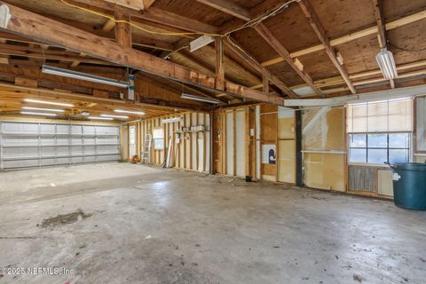 Single Family Residence in Jacksonville FL 6215 CARLTON Road 28.jpg