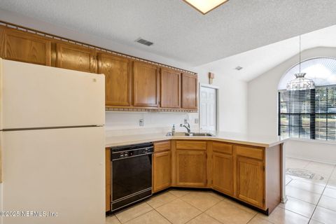 Single Family Residence in Jacksonville FL 6215 CARLTON Road 10.jpg
