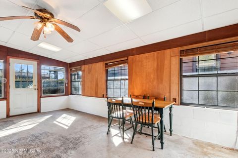 Single Family Residence in Jacksonville FL 6215 CARLTON Road 21.jpg