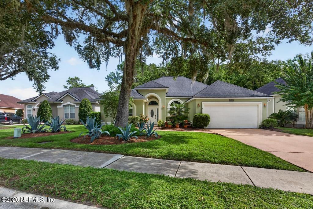 7839 Heather Lake Ct, Jacksonville, FL 32256 photo