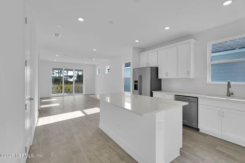 Single Family Residence in Yulee FL 608 ECLIPTIC Loop 3.jpg