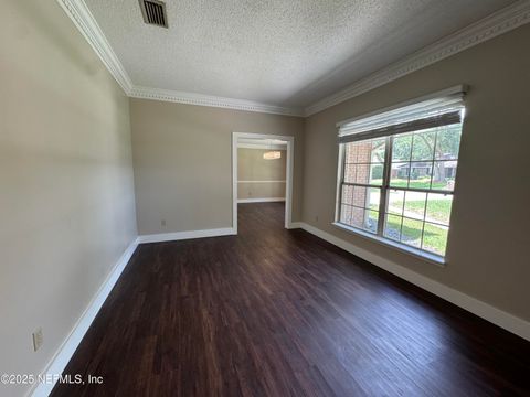 Single Family Residence in Jacksonville FL 11538 SEDGEMOORE Drive 14.jpg