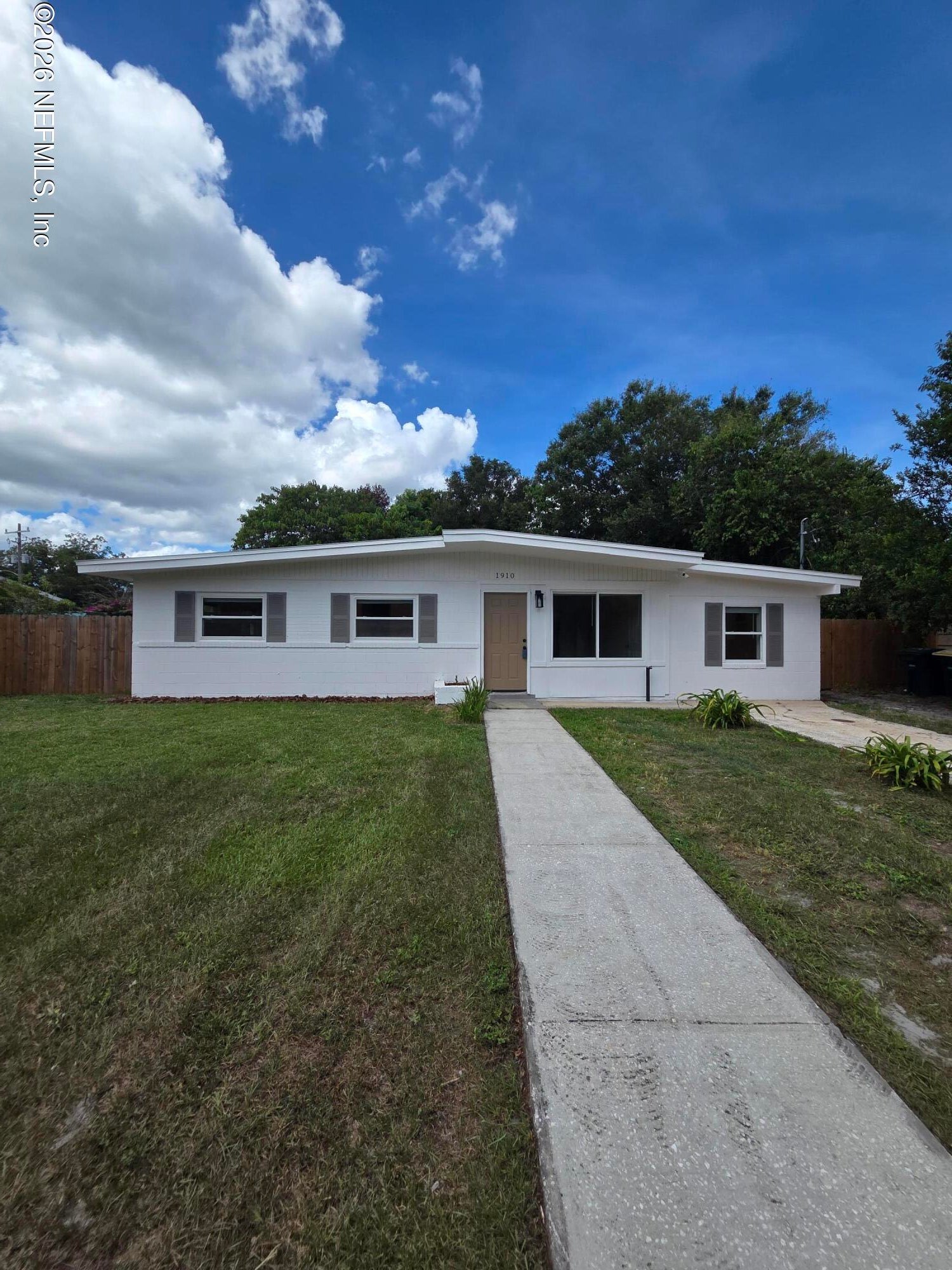 1910 Kitty St, Jacksonville, FL 32246