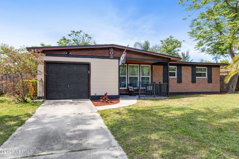Single Family Residence in Jacksonville FL 303 RIO Road.jpg