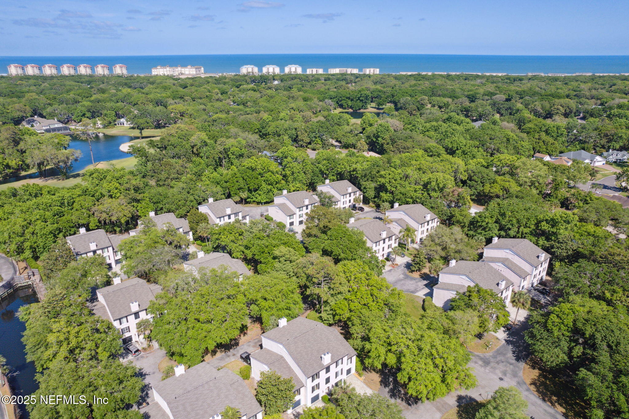 Condominium in Fernandina Beach FL 4746 GULFSTREAM Court 41.jpg