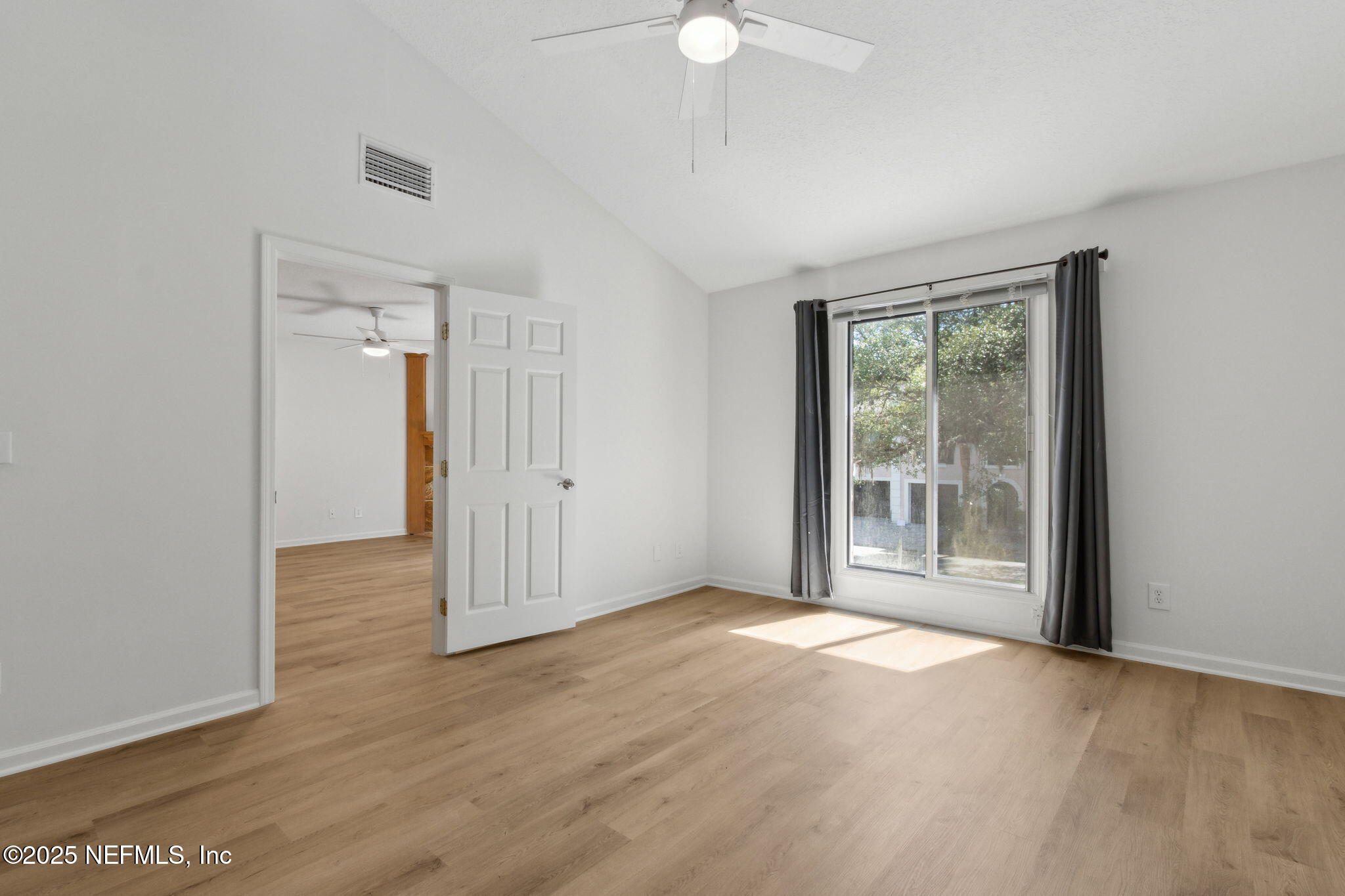 Condominium in Fernandina Beach FL 4746 GULFSTREAM Court 22.jpg