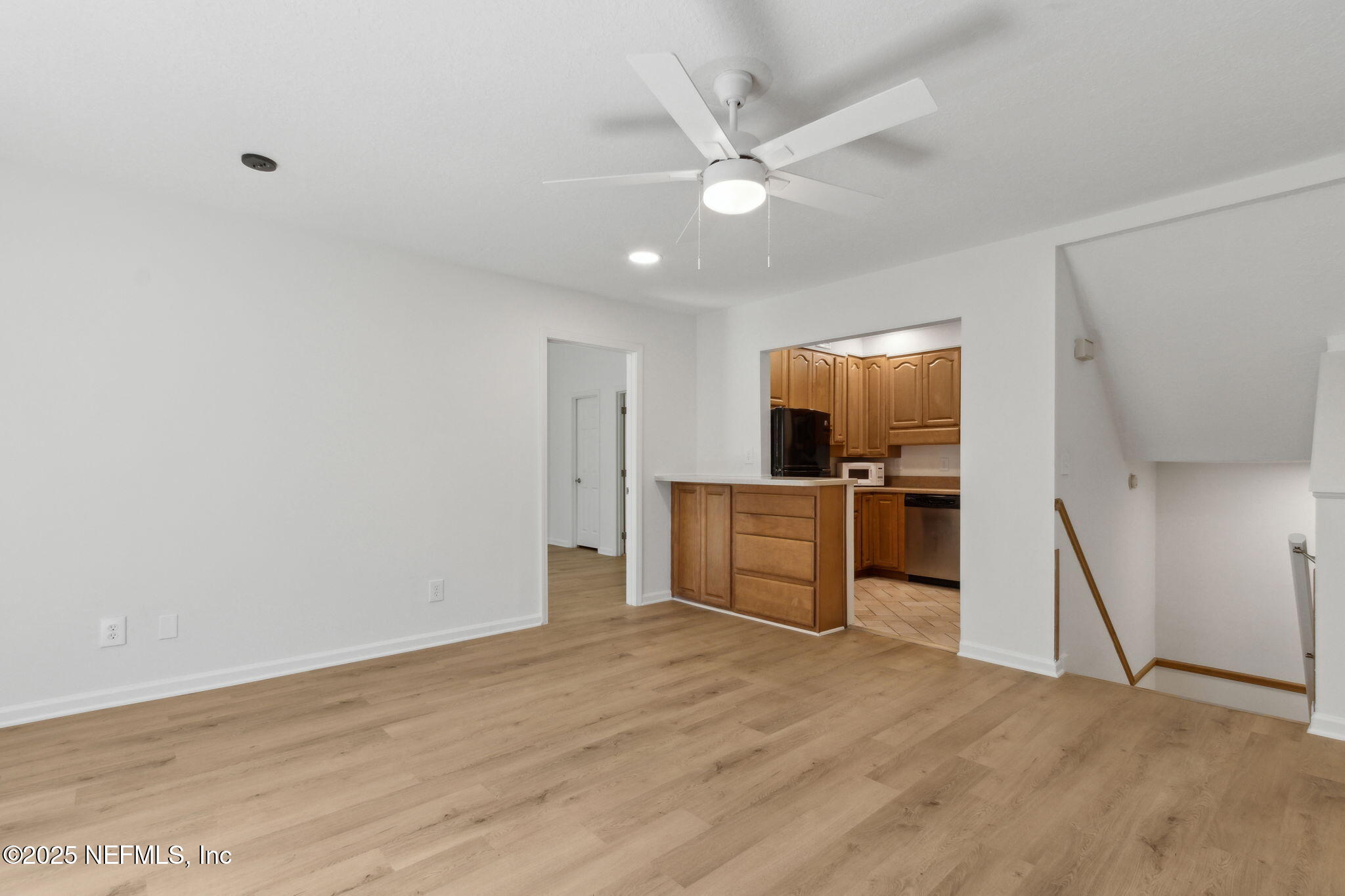 Condominium in Fernandina Beach FL 4746 GULFSTREAM Court 15.jpg