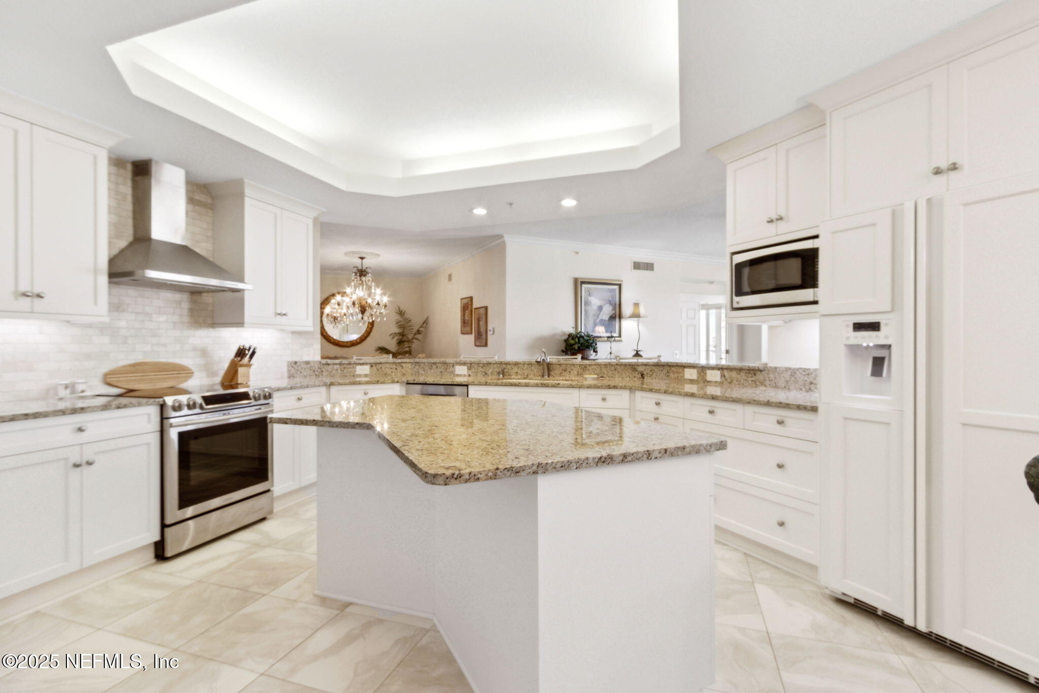 Condominium in Fernandina Beach FL 457 BEACHSIDE Place #457 6.jpg