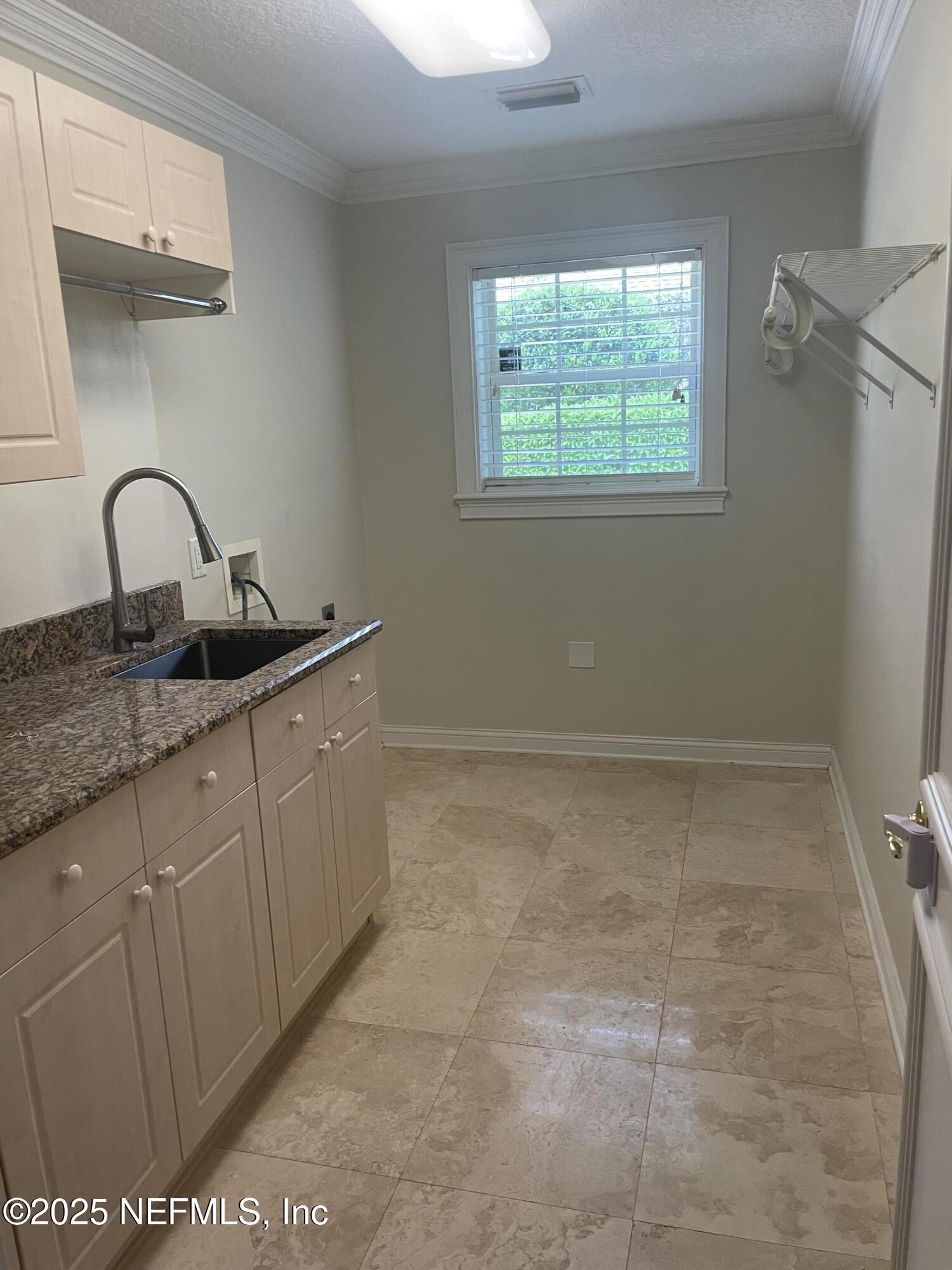 Single Family Residence in Jacksonville FL 4521 SWILCAN BRIDGE Lane 24.jpg