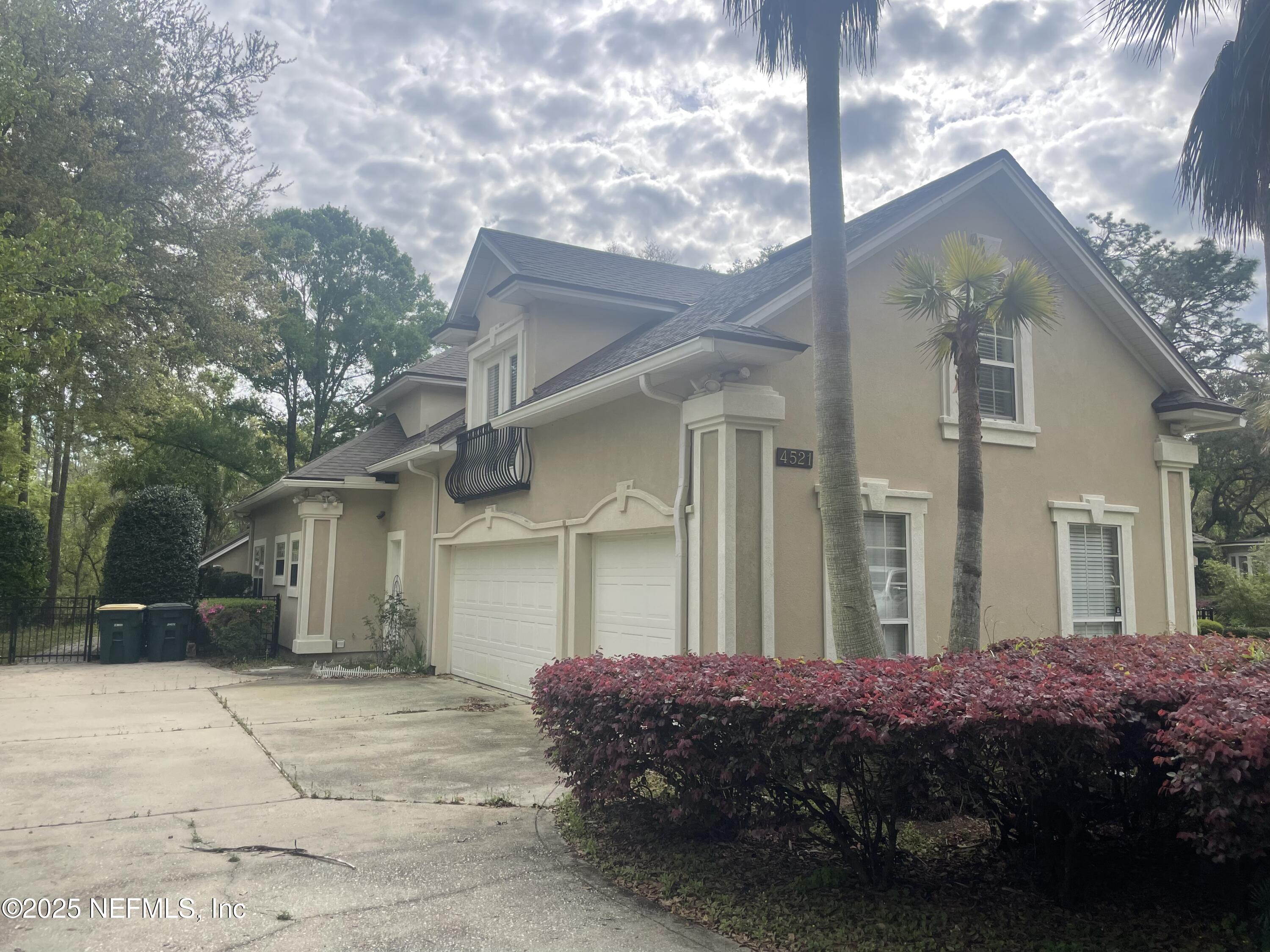 Single Family Residence in Jacksonville FL 4521 SWILCAN BRIDGE Lane 1.jpg