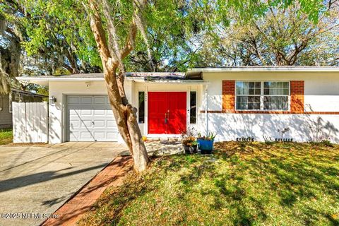 Single Family Residence in Jacksonville FL 6545 NEWCASTLE Road 4.jpg