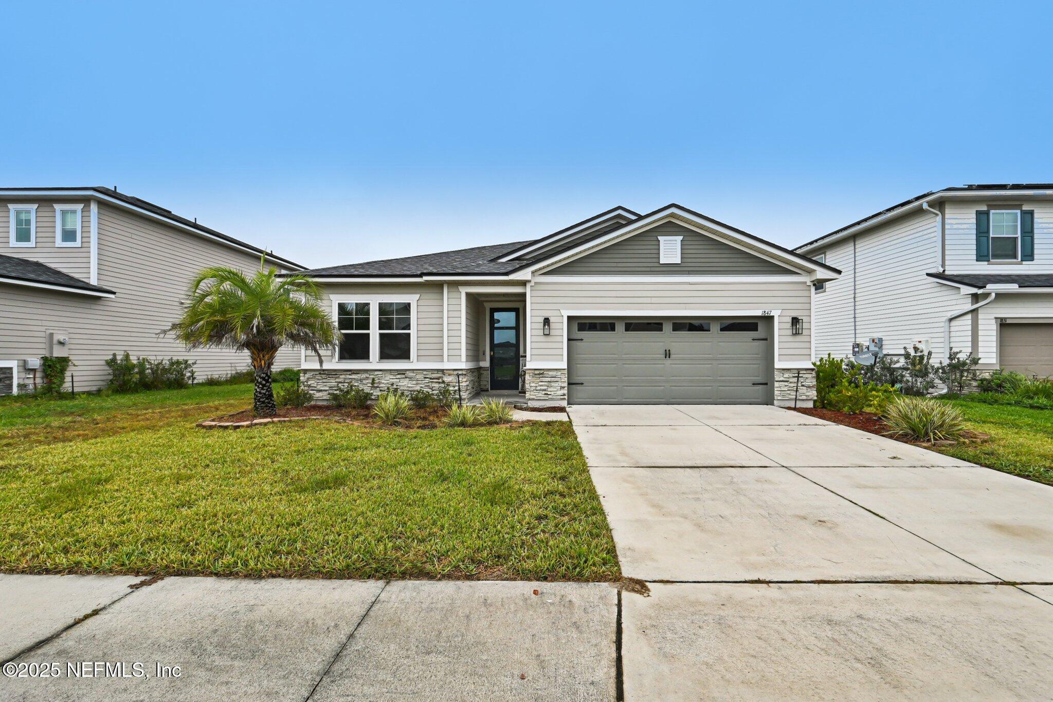 1847 Amberly Dr, Middleburg, FL 32068 photo