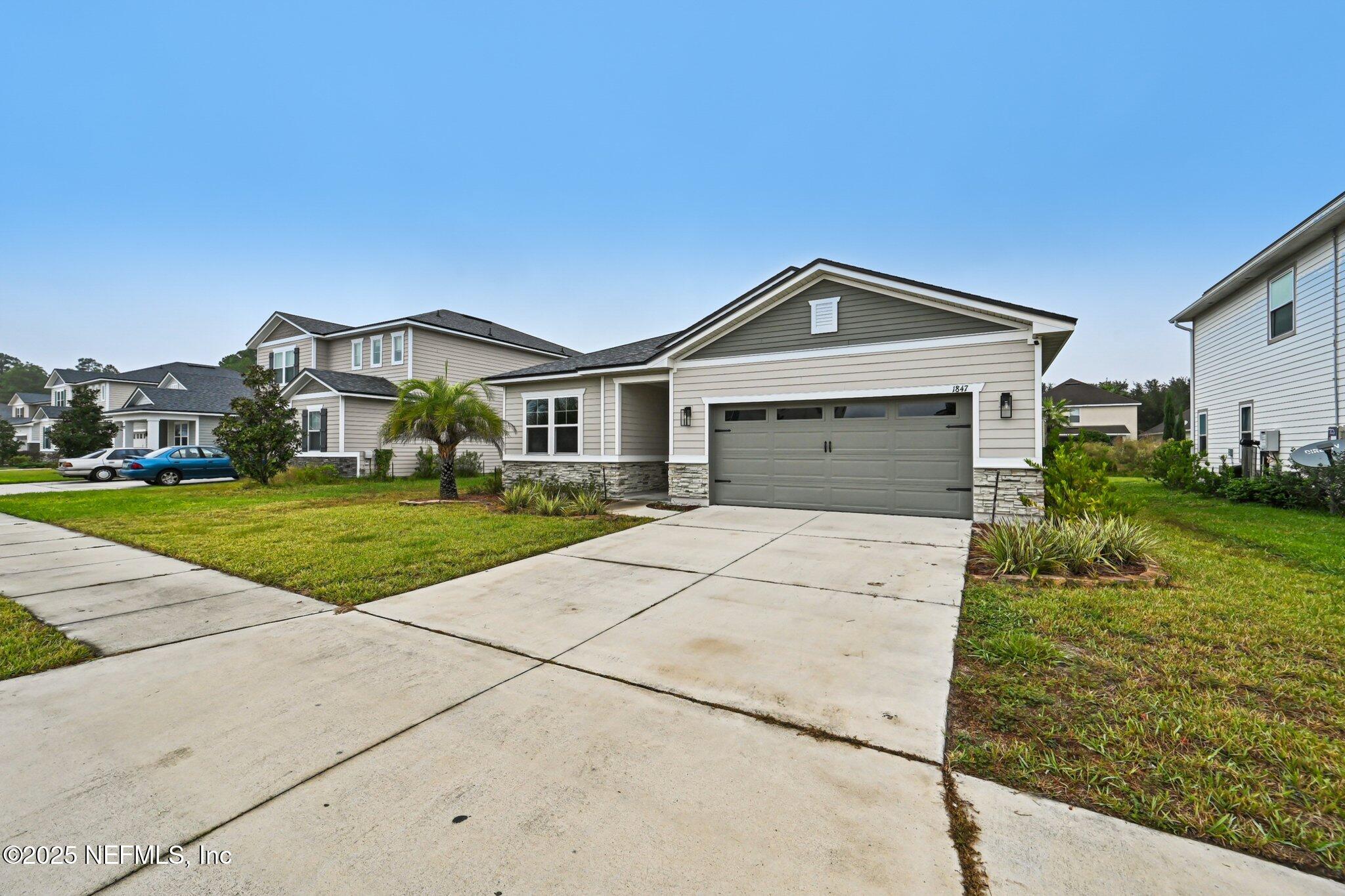1847 Amberly Dr, Middleburg, FL 32068 photo
