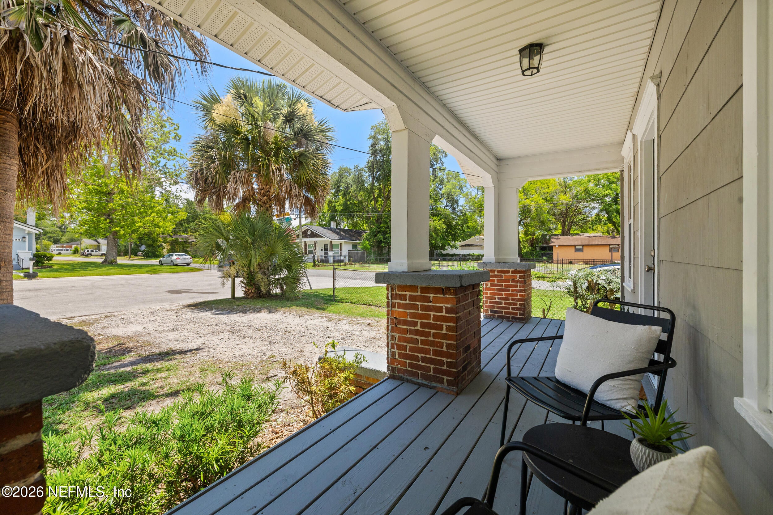 698 Bridal Ave, Jacksonville, FL 32205 photo