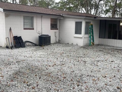 Single Family Residence in Jacksonville FL 4123 PIPER Drive 15.jpg