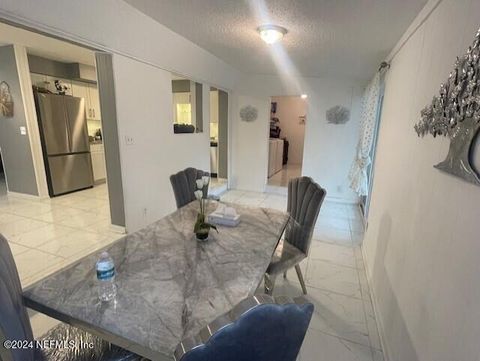 Single Family Residence in Jacksonville FL 4123 PIPER Drive 51.jpg