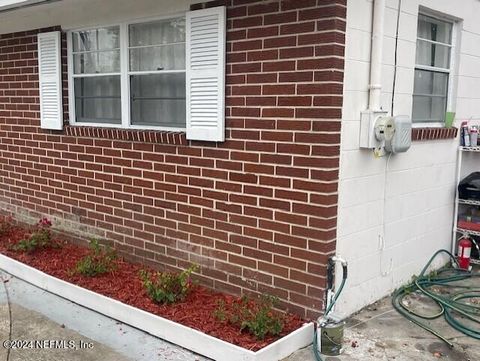 Single Family Residence in Jacksonville FL 4123 PIPER Drive 12.jpg
