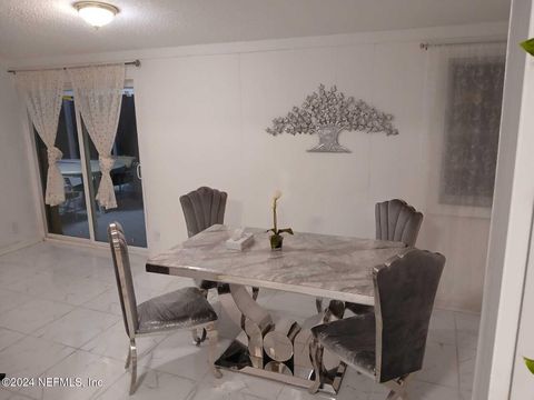 Single Family Residence in Jacksonville FL 4123 PIPER Drive 28.jpg