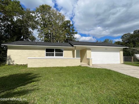 Single Family Residence in Jacksonville FL 8545 COUNTRY CREEK Boulevard.jpg