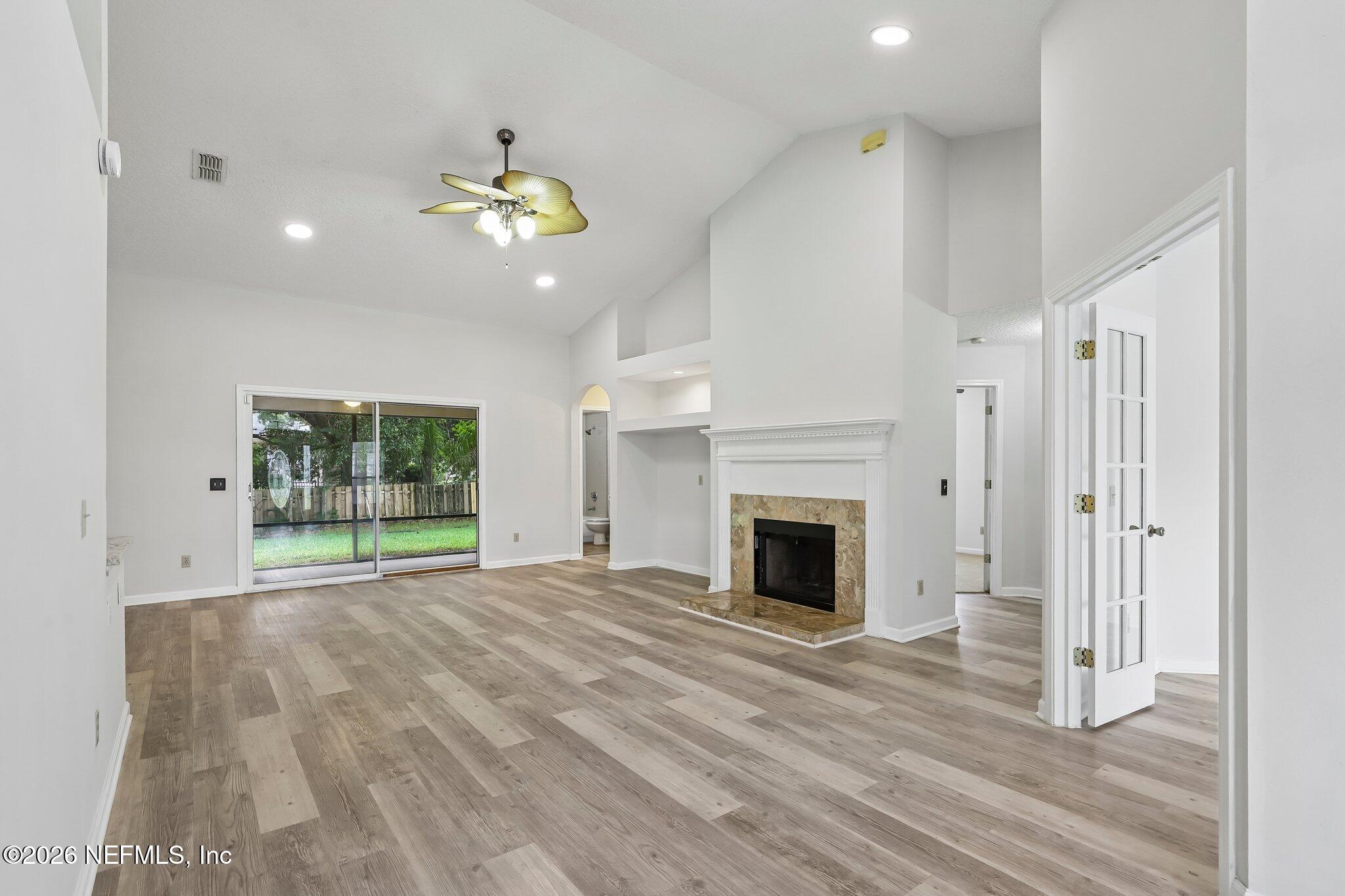 5628 Crest Creek Dr, Jacksonville, FL 32258 photo