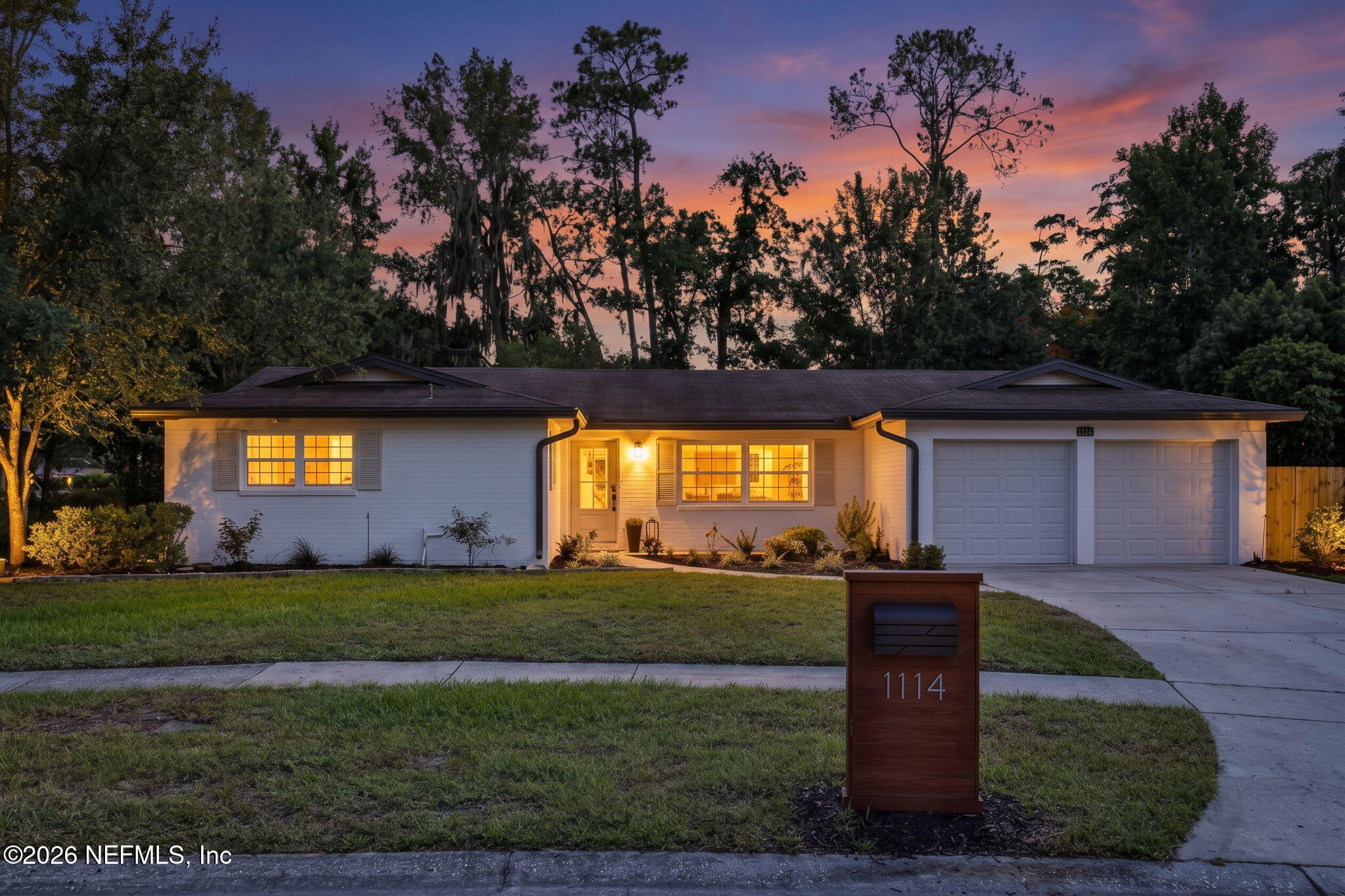 1114 Grove Park Dr, Orange Park, FL 32073