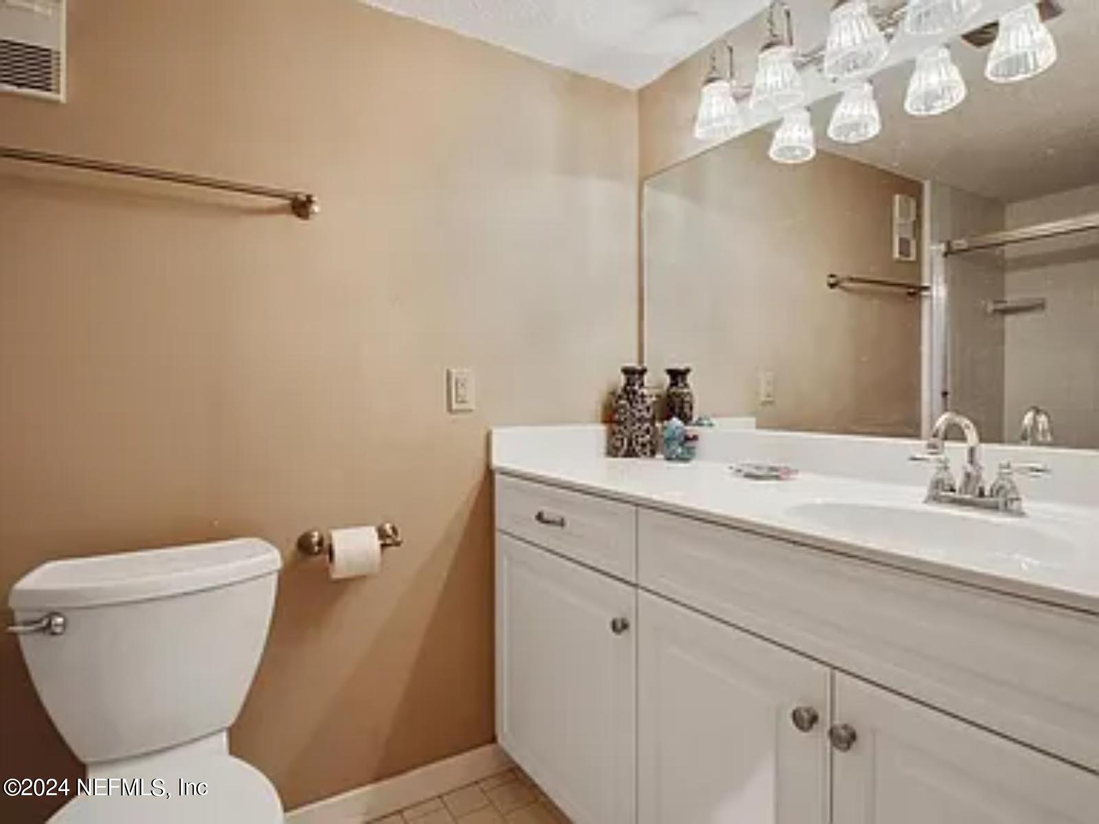 Townhouse in Fernandina Beach FL 1302 SHIPWATCH Circle 11.jpg