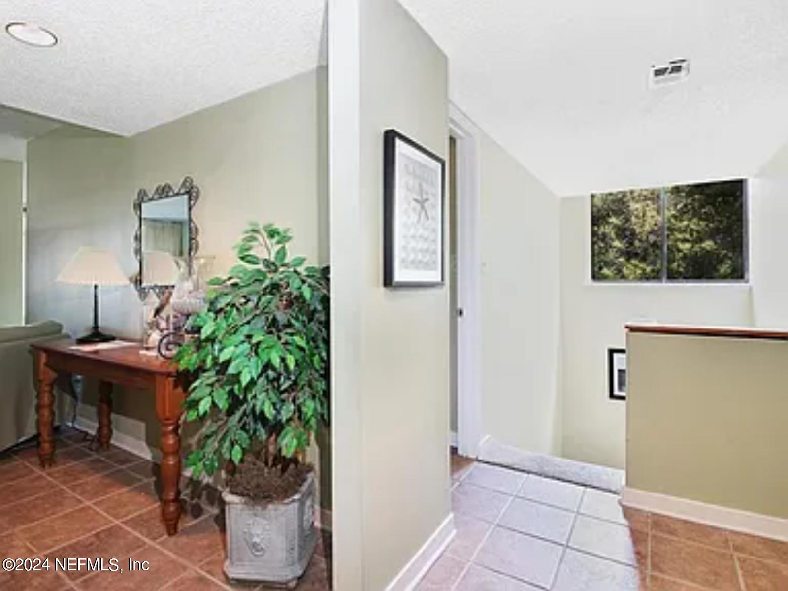 Townhouse in Fernandina Beach FL 1302 SHIPWATCH Circle 23.jpg