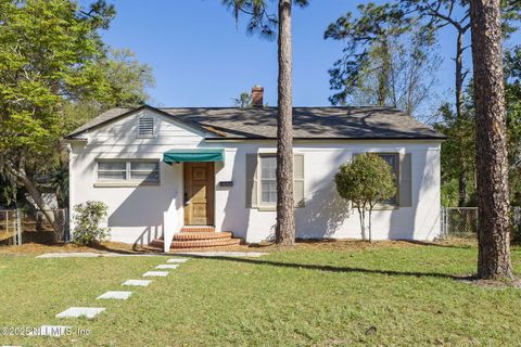Single Family Residence in Jacksonville FL 2115 KINGSWOOD Road.jpg