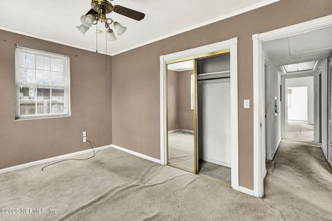 Single Family Residence in Jacksonville FL 4220 GENOA Avenue 15.jpg