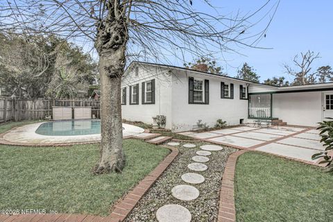 Single Family Residence in Jacksonville FL 4220 GENOA Avenue 24.jpg