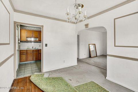 Single Family Residence in Jacksonville FL 4220 GENOA Avenue 18.jpg