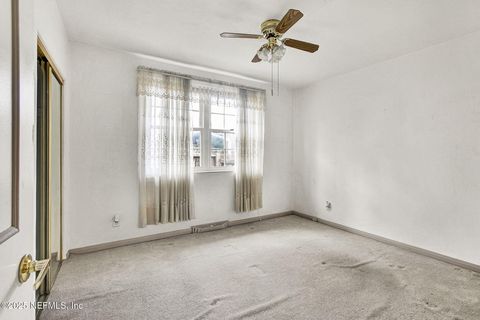 Single Family Residence in Jacksonville FL 4220 GENOA Avenue 17.jpg