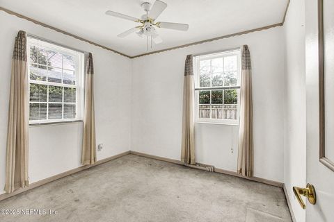 Single Family Residence in Jacksonville FL 4220 GENOA Avenue 14.jpg