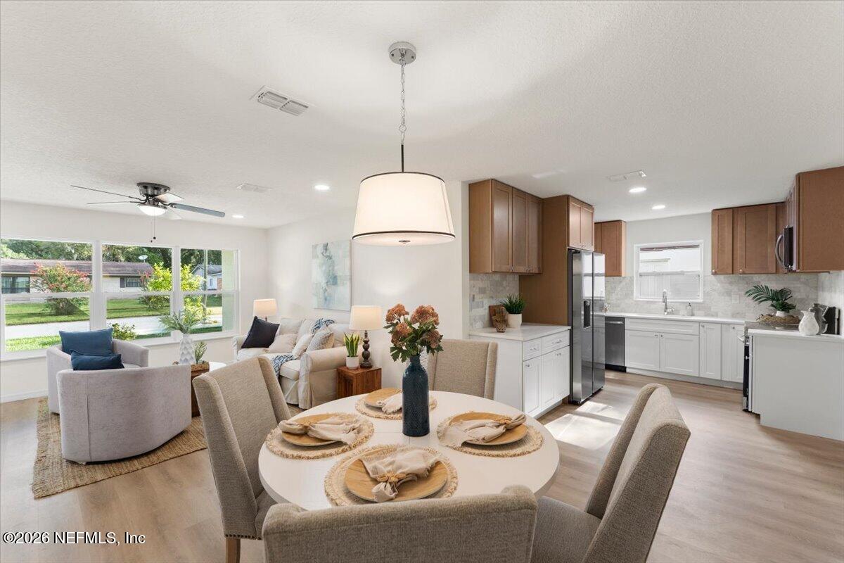 5316 Robert Scott Doctor South Dr, Jacksonville, FL 32207