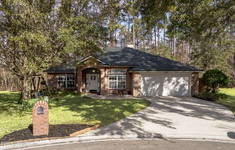 Single Family Residence in Jacksonville FL 10405 INNISBROOK Drive.jpg