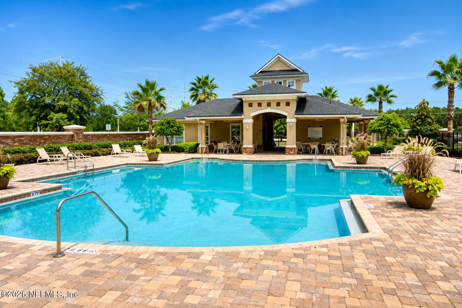 4460 Congressional Dr, Jacksonville, FL 32246 photo